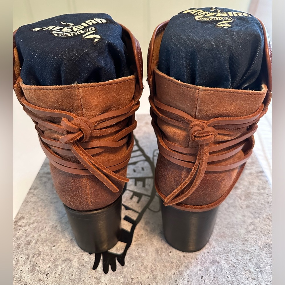 Freebird - Casey - Size 10 - Cognac